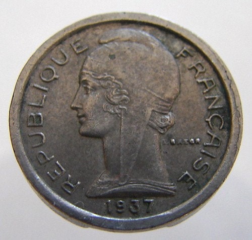 FRANCE TELEPHONE TOKEN Vintage over 70 years old 1937 Public Telephone Copper Nickel Token