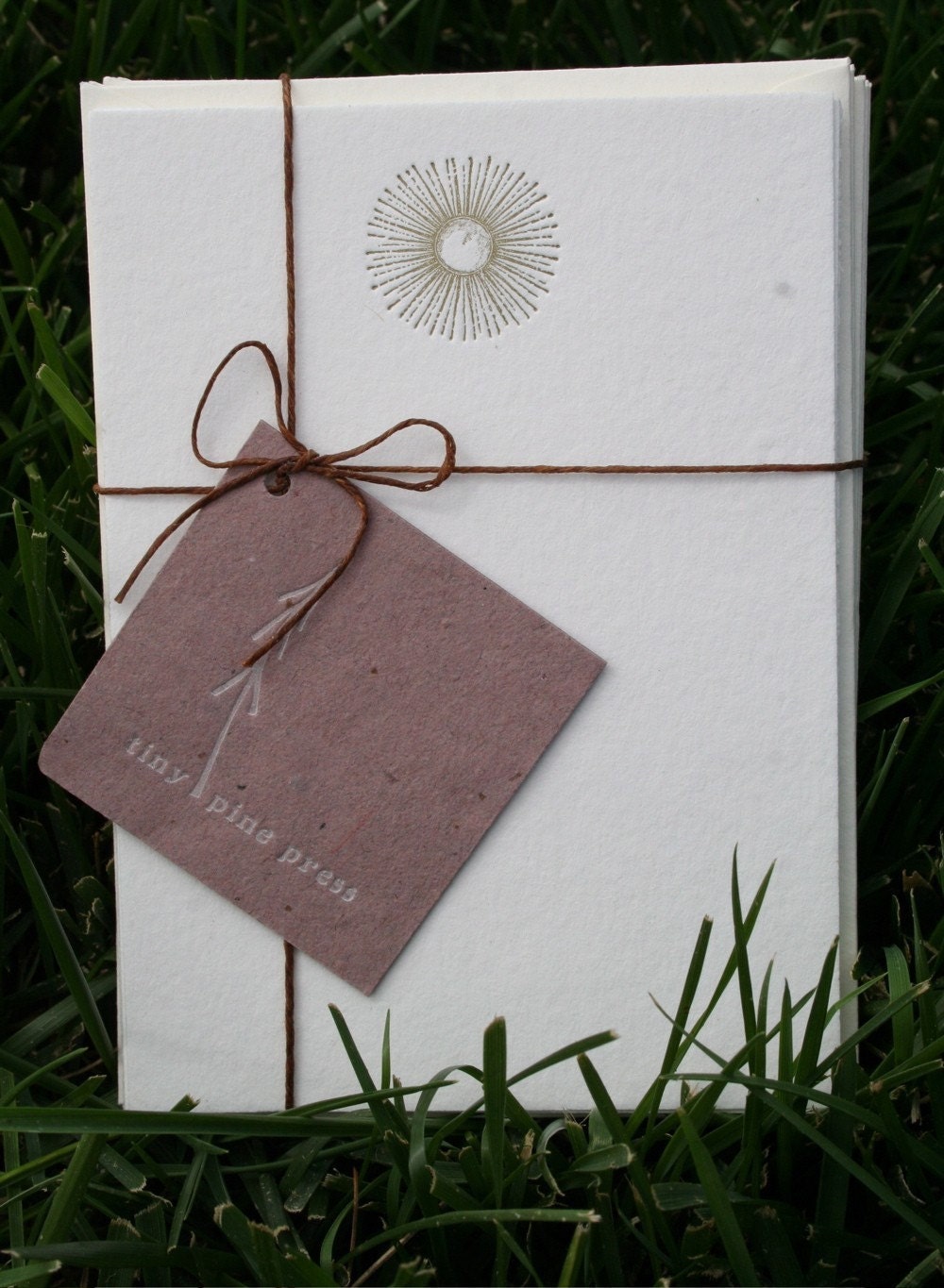 Sunburst Flower Stationery Set