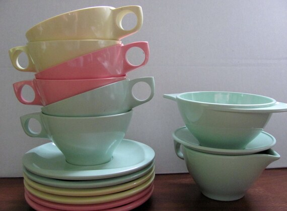 Boonton Melmac Vintage Cream Sugar Cups Saucers Mint Green, Soft Yellow, Pastel Pink