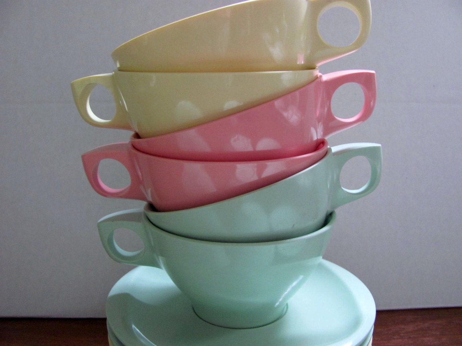 Boonton Melmac Vintage Cream Sugar Cups Saucers Mint Green, Soft Yellow, Pastel Pink