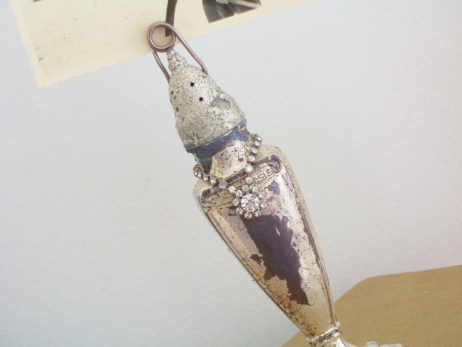 upcycle/recycle photo or note holder