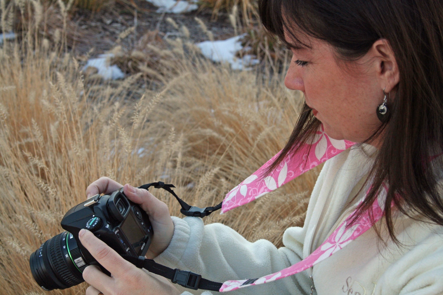 Camera strap WITH LENS POCKET - quick release - Butterfly shadows