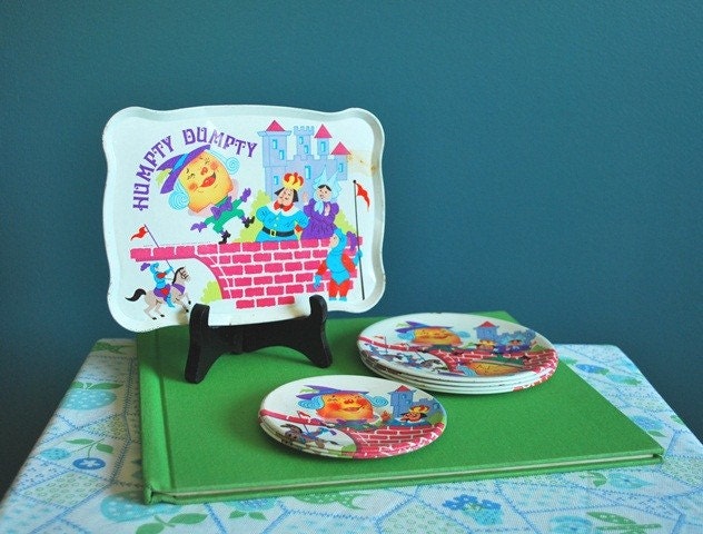 Vintage Eight Piece Humpty Dumpty Toy Dish Set