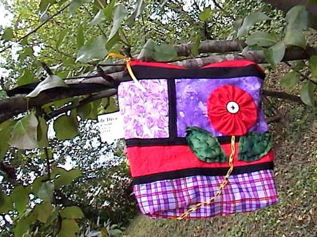 Pink Purple Red Yo Flower Zippered Lined Fabric Wristlet Clutch Coin Cosmetic Bag Purse