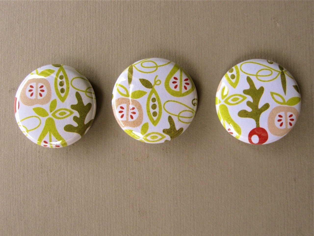 Magnet Set- Radishes and Peas (3)