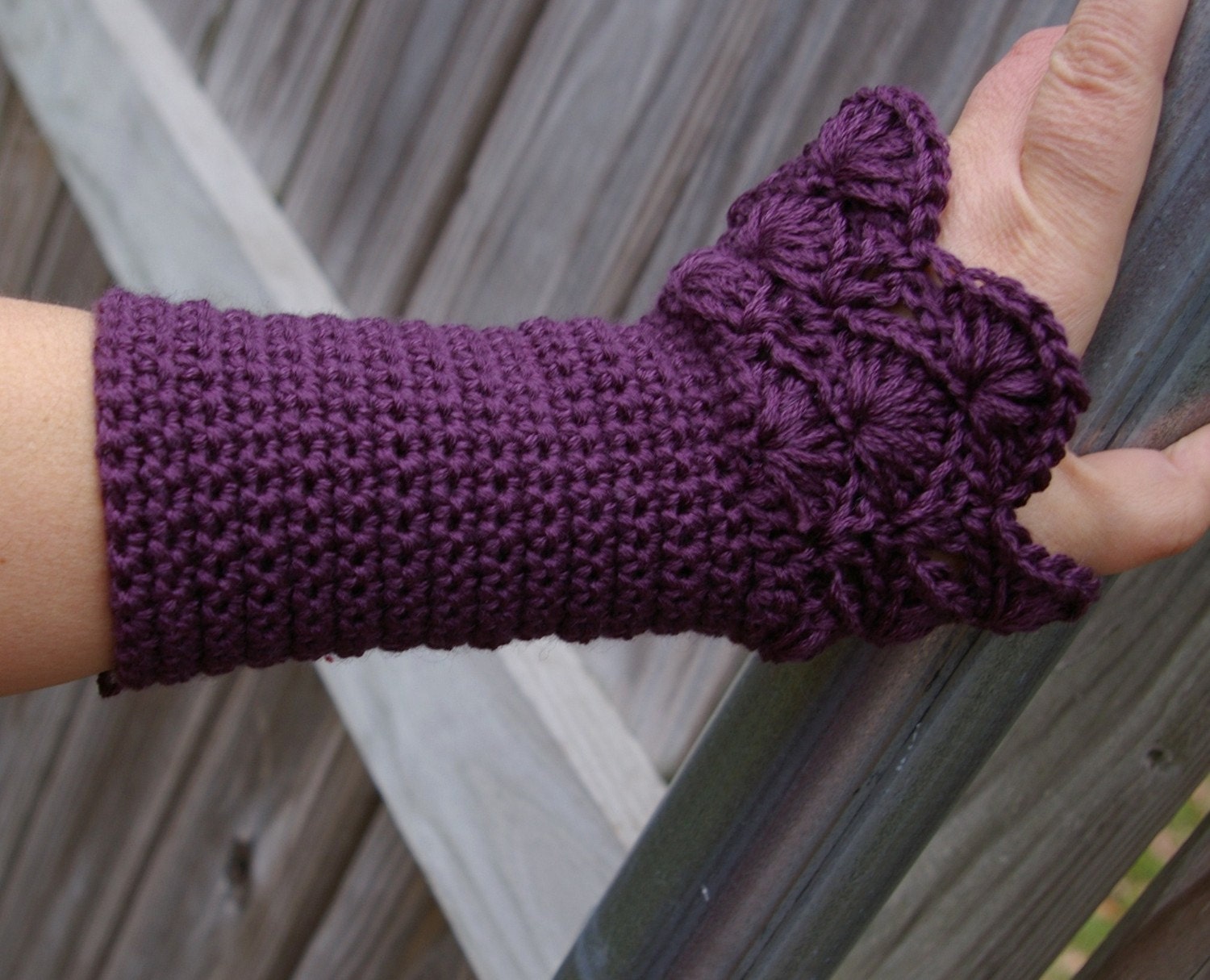 Arm warmers Fingerless Gloves in Phlox Purple Crochet Peacock Pattern