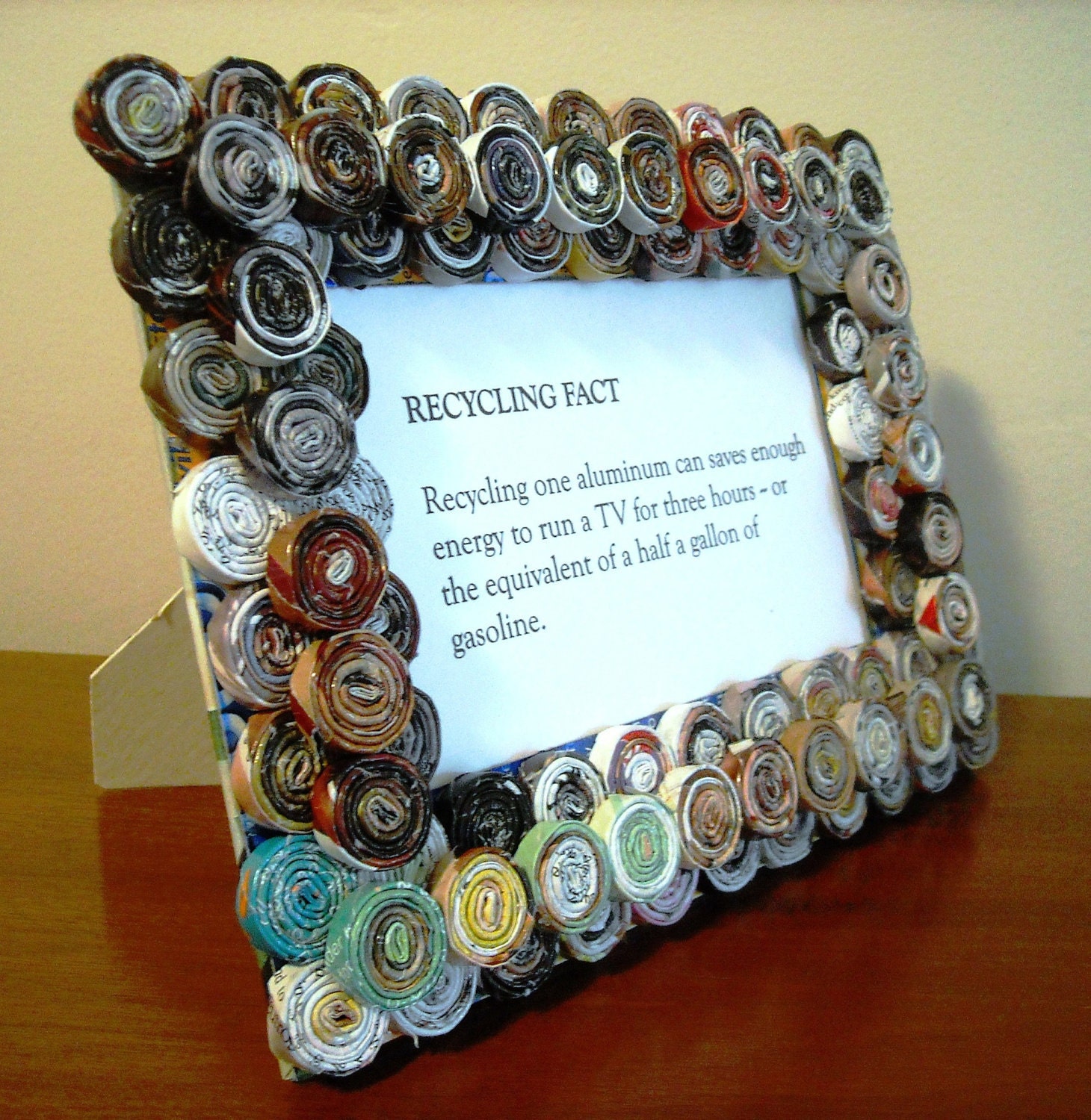 Upcycled Green Earth Friendly Memory 4x6 Magazine Paper Picture Frame - D
