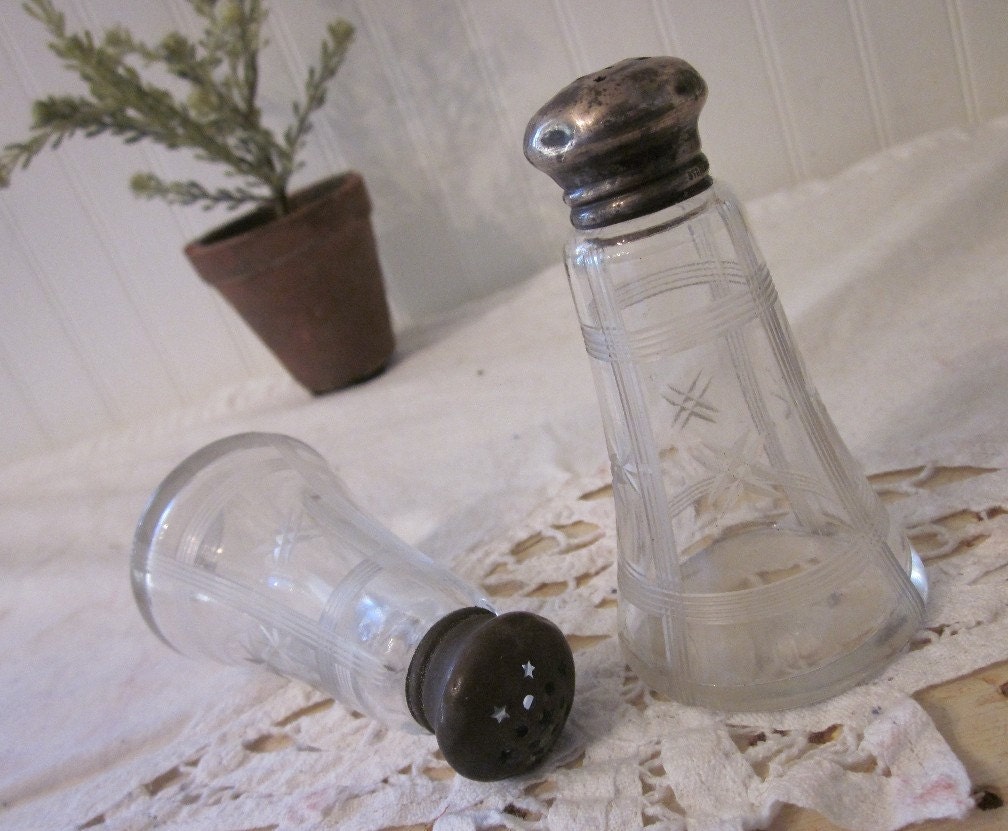 vintage S&P Shakers, star and moon sterling caps, cut glass salt and pepper, sterling caps, prairie farmhouse cottage charm
