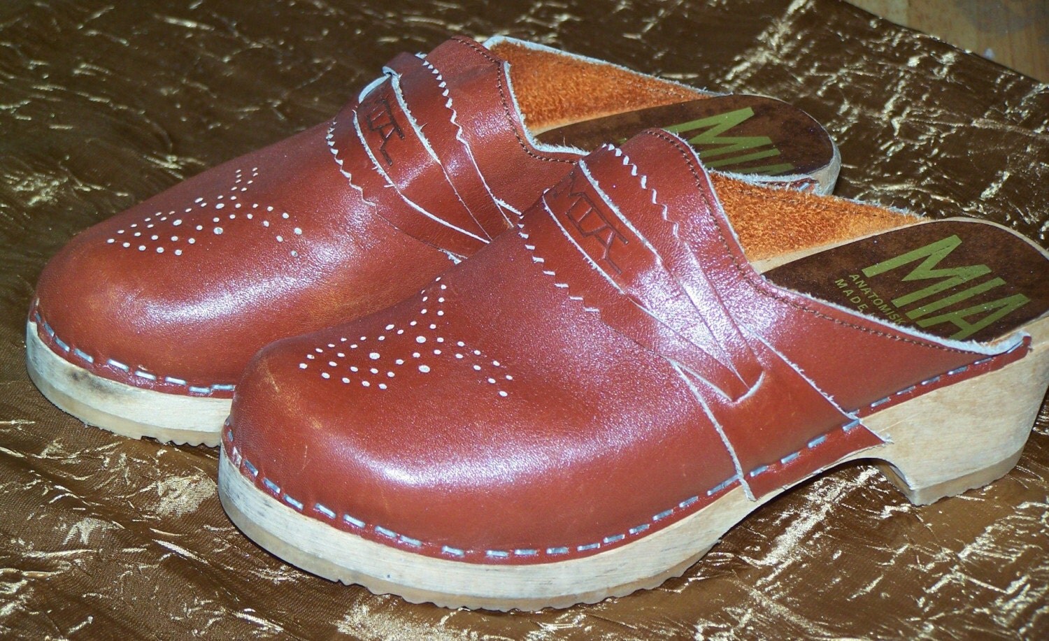 Mia Clogs