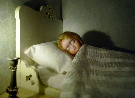 Sleeping myling - dark blonde - middle size