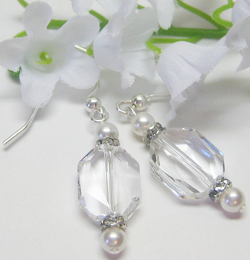 Crystal Earrings - Swarovski Crystal - White Pearl - Special Occassion - Bridal
