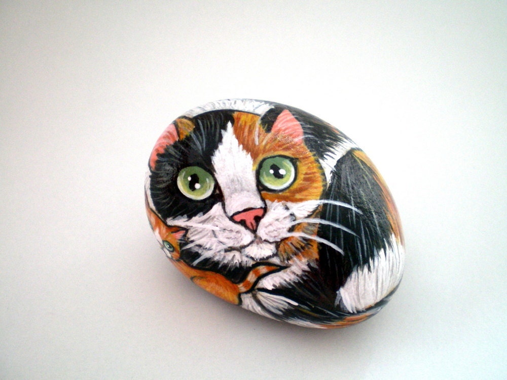 Mother Calico Cat  Rock and her ginger kitty baby, Stone Art Decor,  for pet lovers cat lovers, collectibles