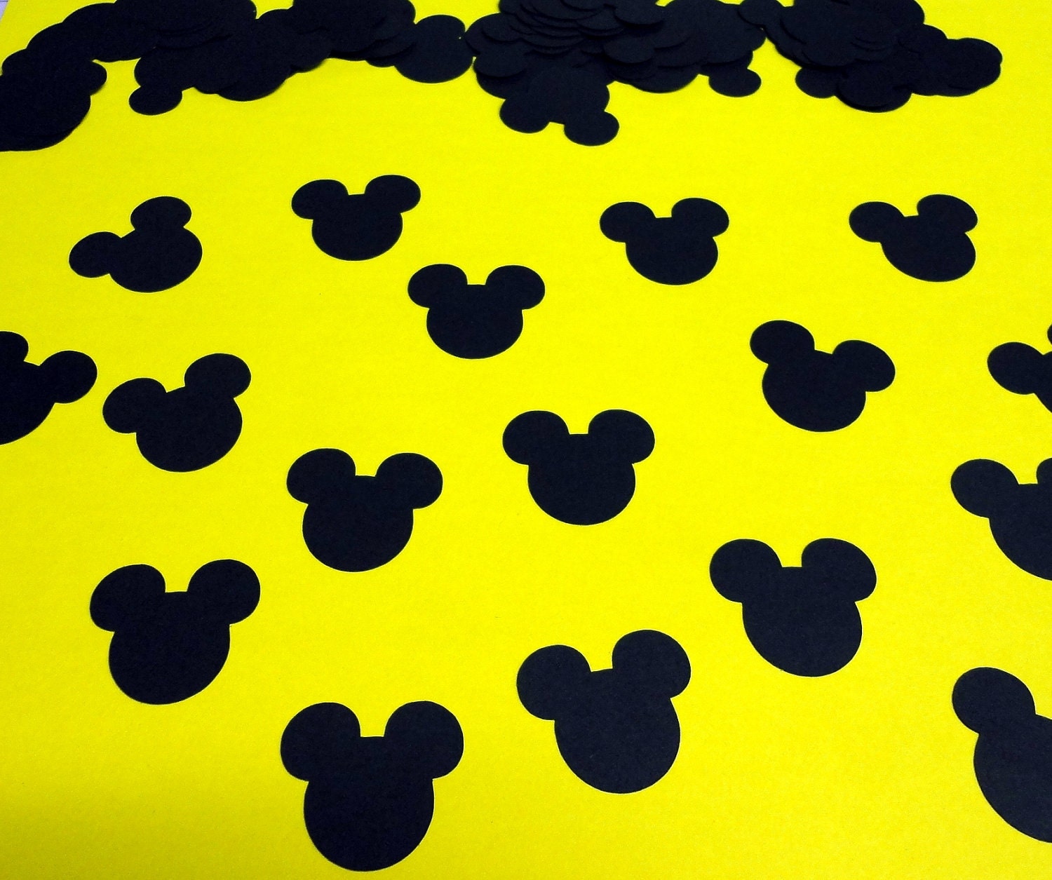 100 - 1" Mickey Mouse Head Silhouettes Black Cutouts Die Cut Paper Crafting Scrapbooking Confetti Card Making Supplies