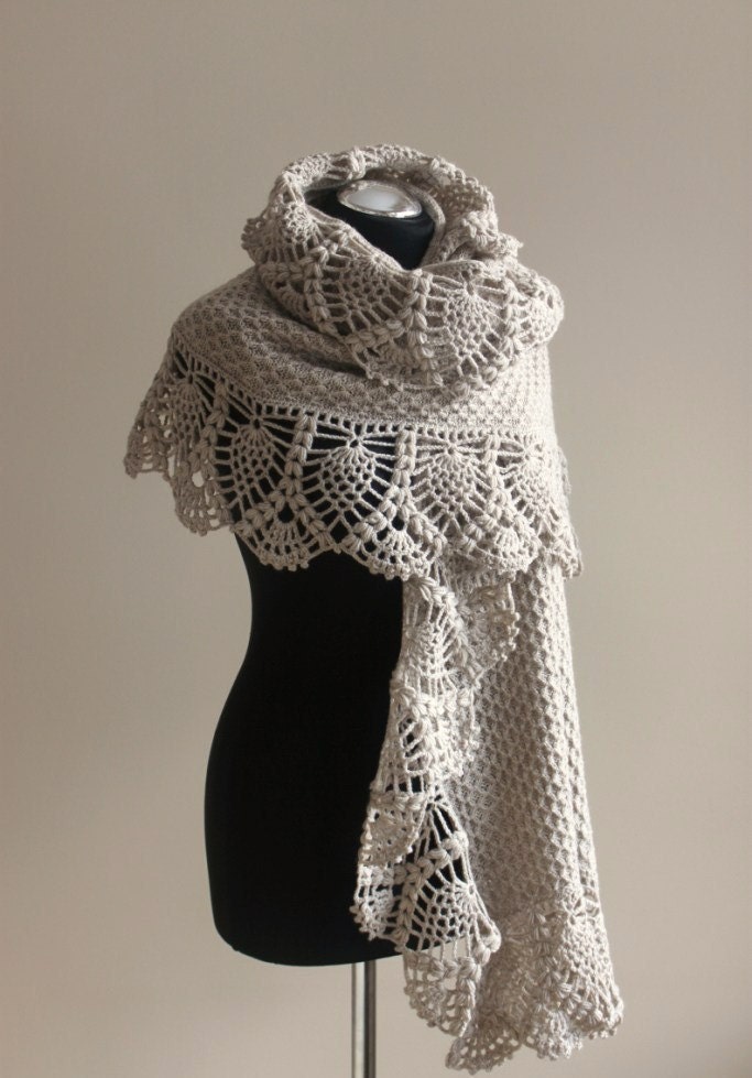 knitted stole shawl blancet afgan color latte or camel with grey shade large with crocheted laces