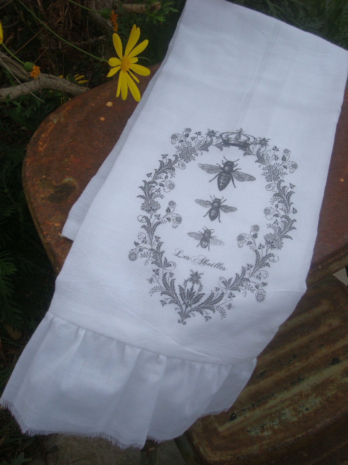 French Country Cottage Ruffled Flour Sack Towel (3 bee's B&W)