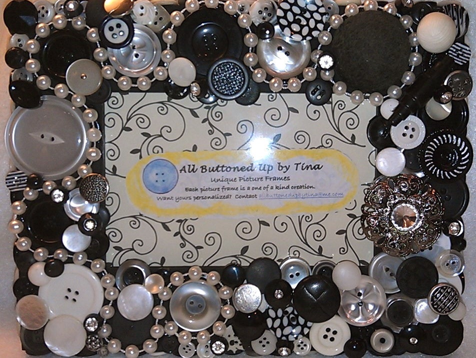 Black & White Button Picture Frame for 4"x6" photo