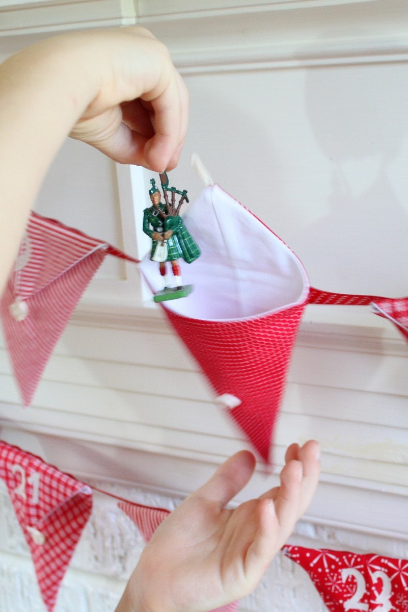 Christmas Pennant Advent Calendar. Handmade by Peppermint Pinwheels