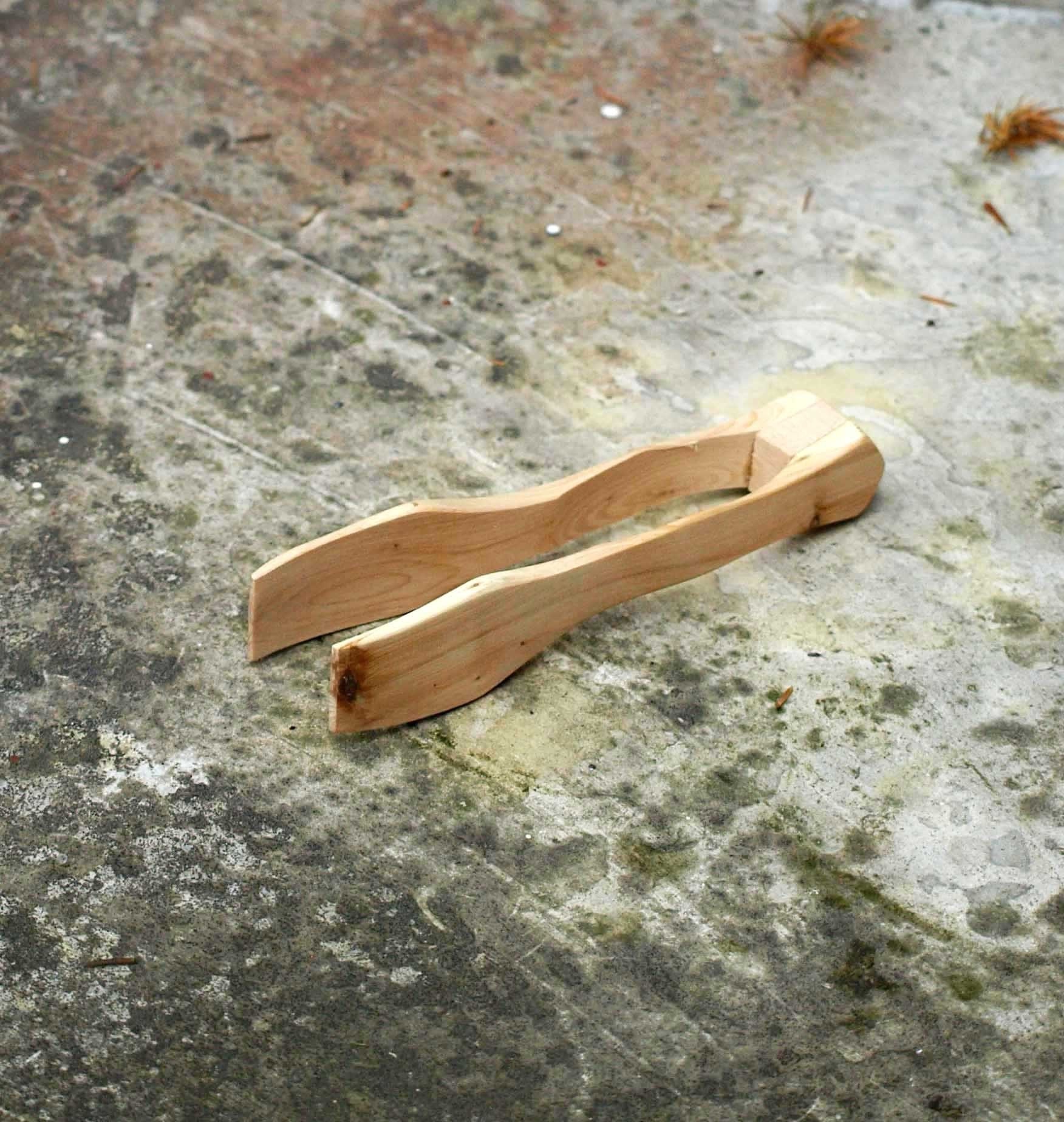 Wooden tweezers - rustic barbeque
