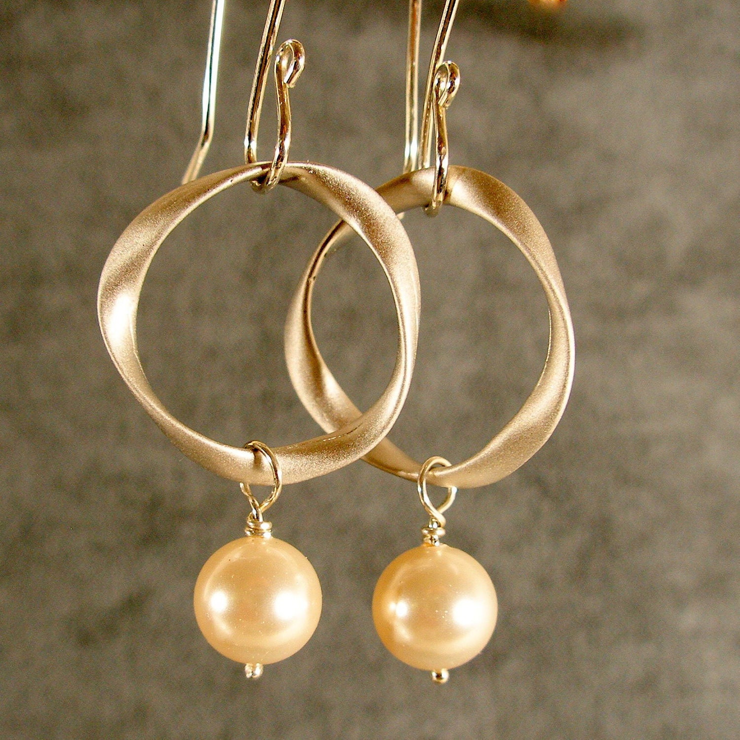 Silver Earrings - Silver Pearl Earrings, Silver Mobius Strip Math Earrings (4251)