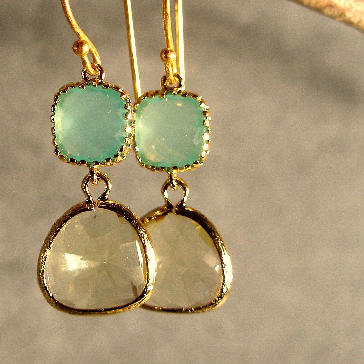 Light Mint and Jonquil Glass Gold Earrings, Bridesmaid Earrings, Wedding Earrings, Bridesmaid Jewelry (4270W)