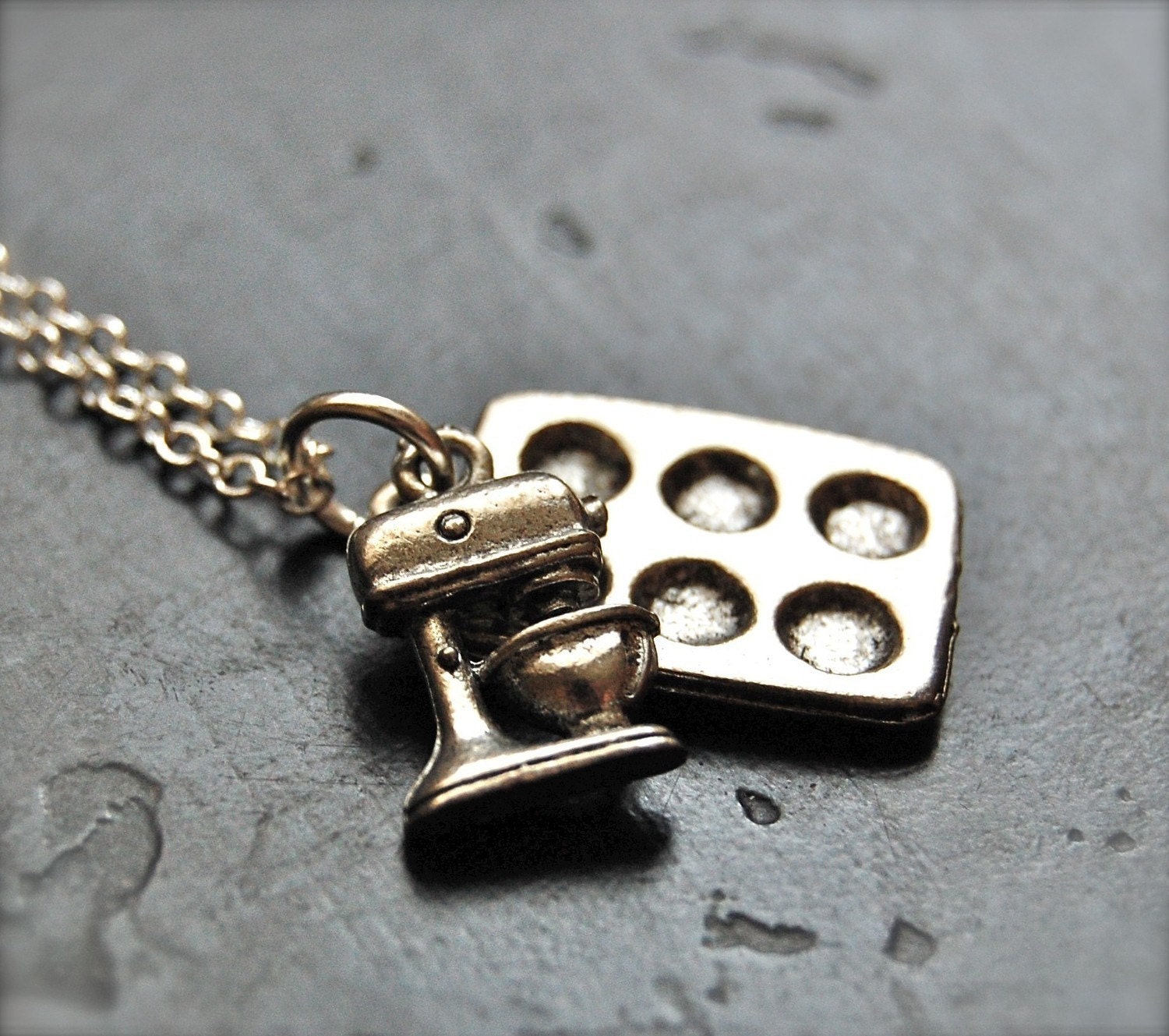 The Baker's Necklace - Sterling Silver Chain - KitchenAid Mixer and Baking Pan
