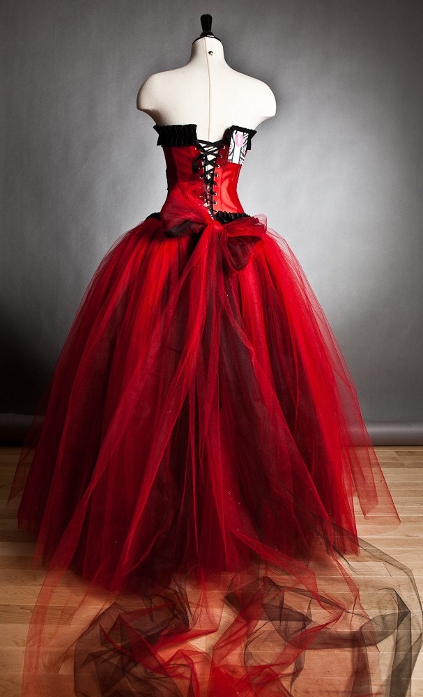 Custom Size red and black burlesque corset Ball gown