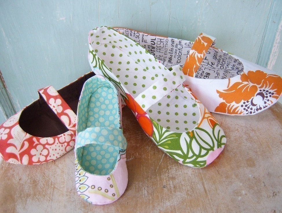 PDF Sewing Pattern - Mary Jane Flats Pattern Set newborn to women's size 11.
