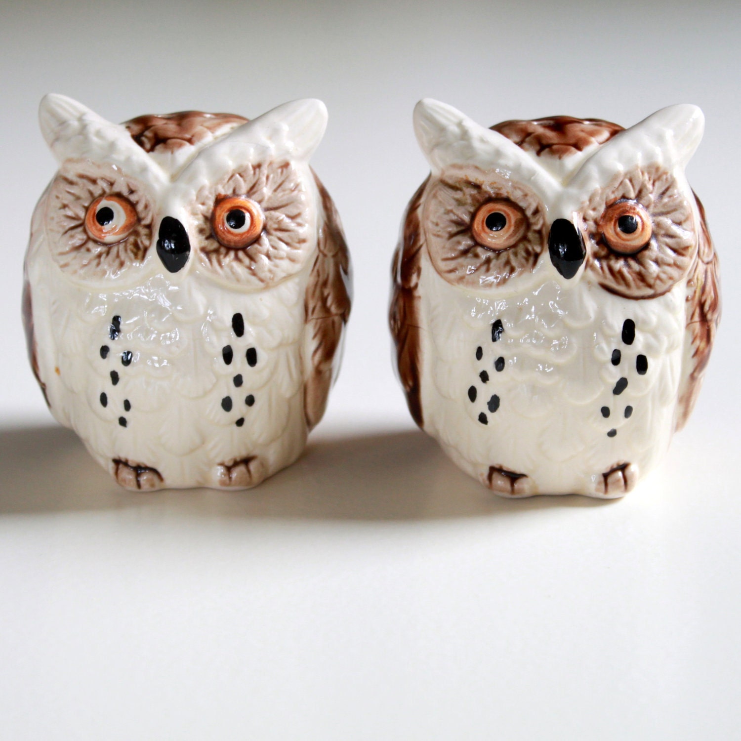 Vintage Japan Ceramic Owl Figurines - Salt and Pepper Shaker Set