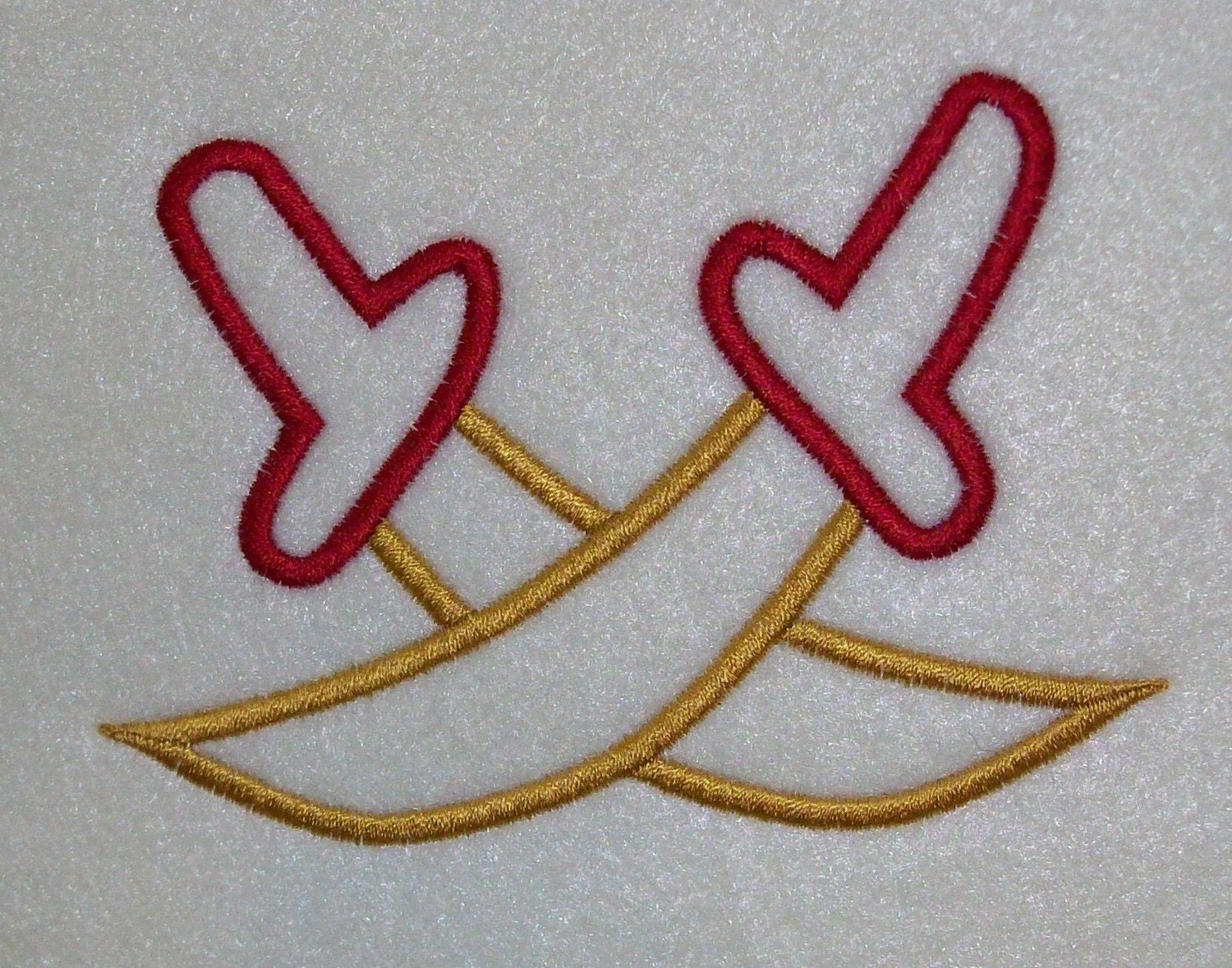 Double Sword Embroidery Machine Applique Design 1030