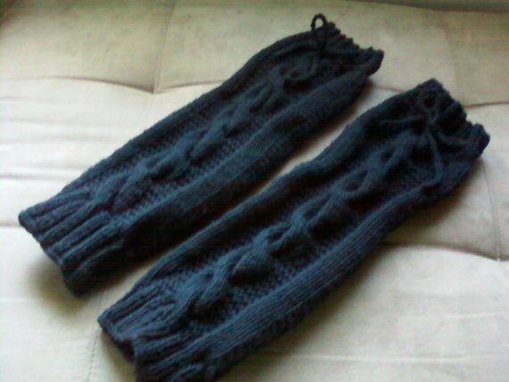 Women legs warmer in black cable stitch/hand knit/Ready to Ship