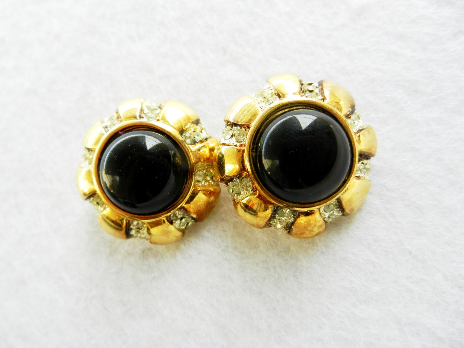 Vintage 1960 Italian - earrings "button jewel" - large black cabochon and crystals- a splendidly retro look -Art.953-