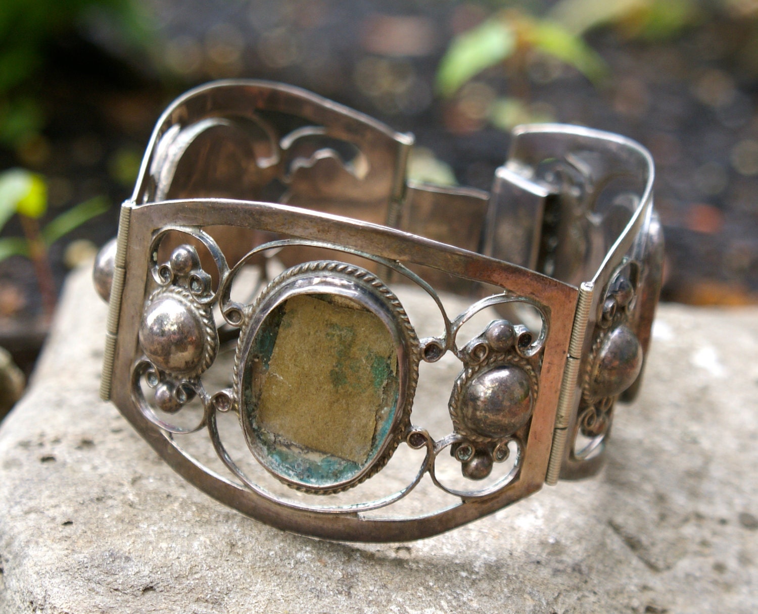 Vintage Heavy Sterling Bracelet Reuse . Mexico .