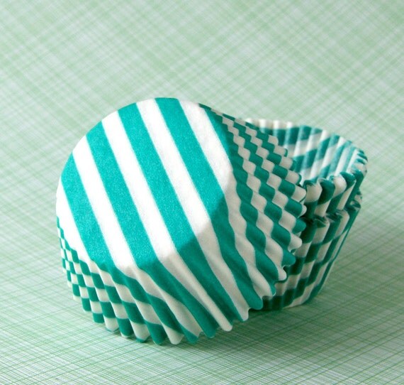 Green Barber Stripe Cupcake Liners (45) Il_570xn