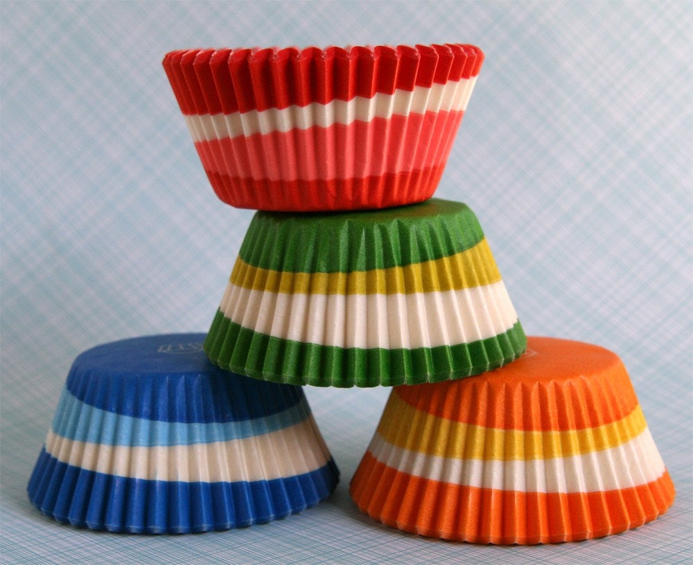 Assorted Retro Swirl Cupcake Liners (80)