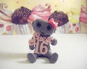 Sweet 16 Robot