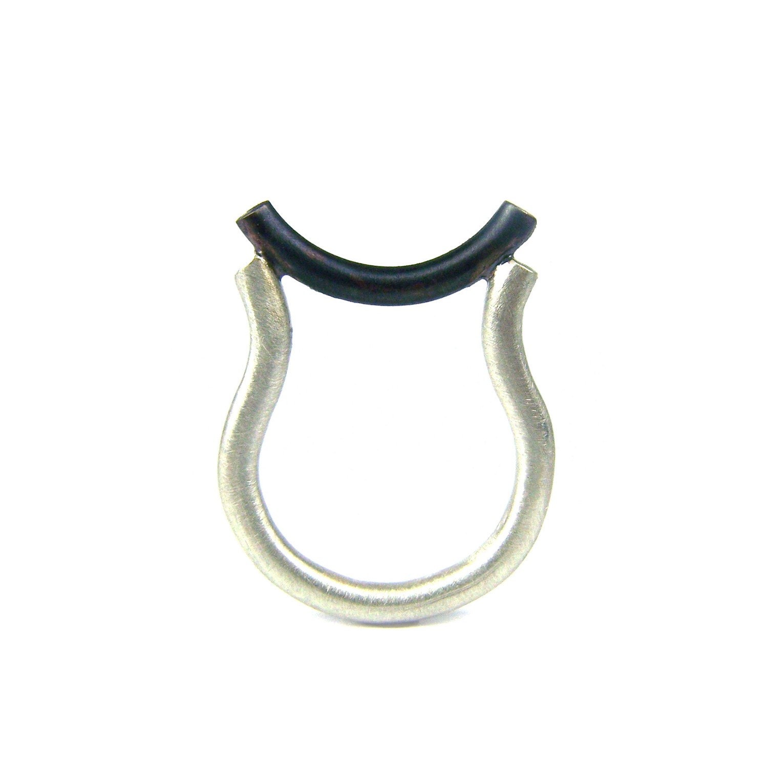 Modern Sterling Silver Zodiac Sign Ring - Taurus