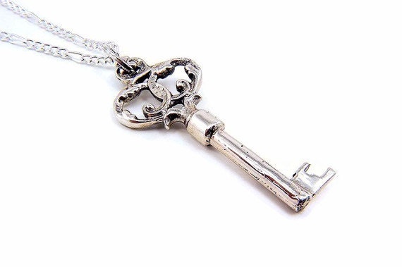 Sterling SIlver Skeleton Key Necklace