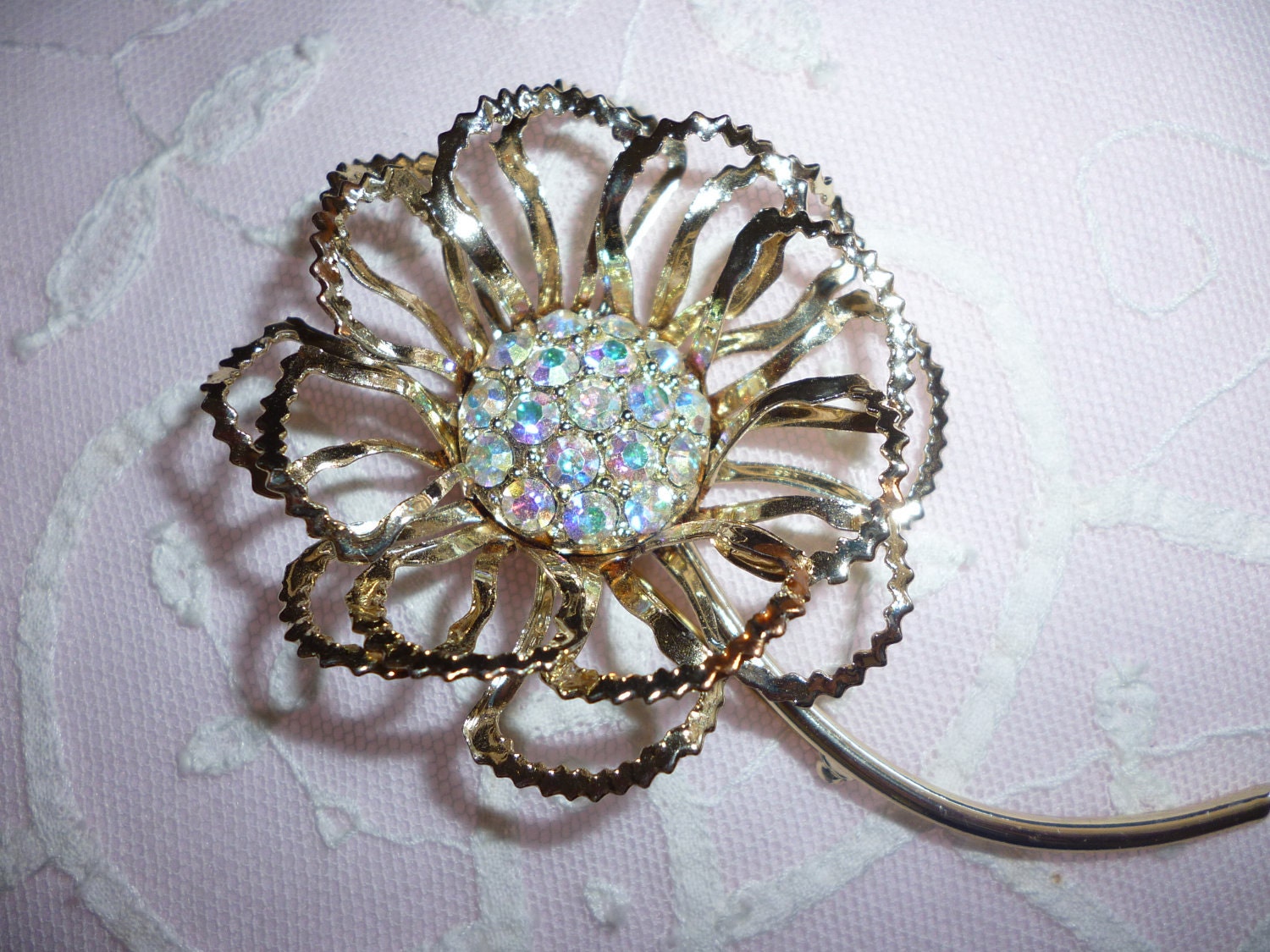 Vintage Gold Toned Flower Brooch Aurora Borealis Rhinestones
