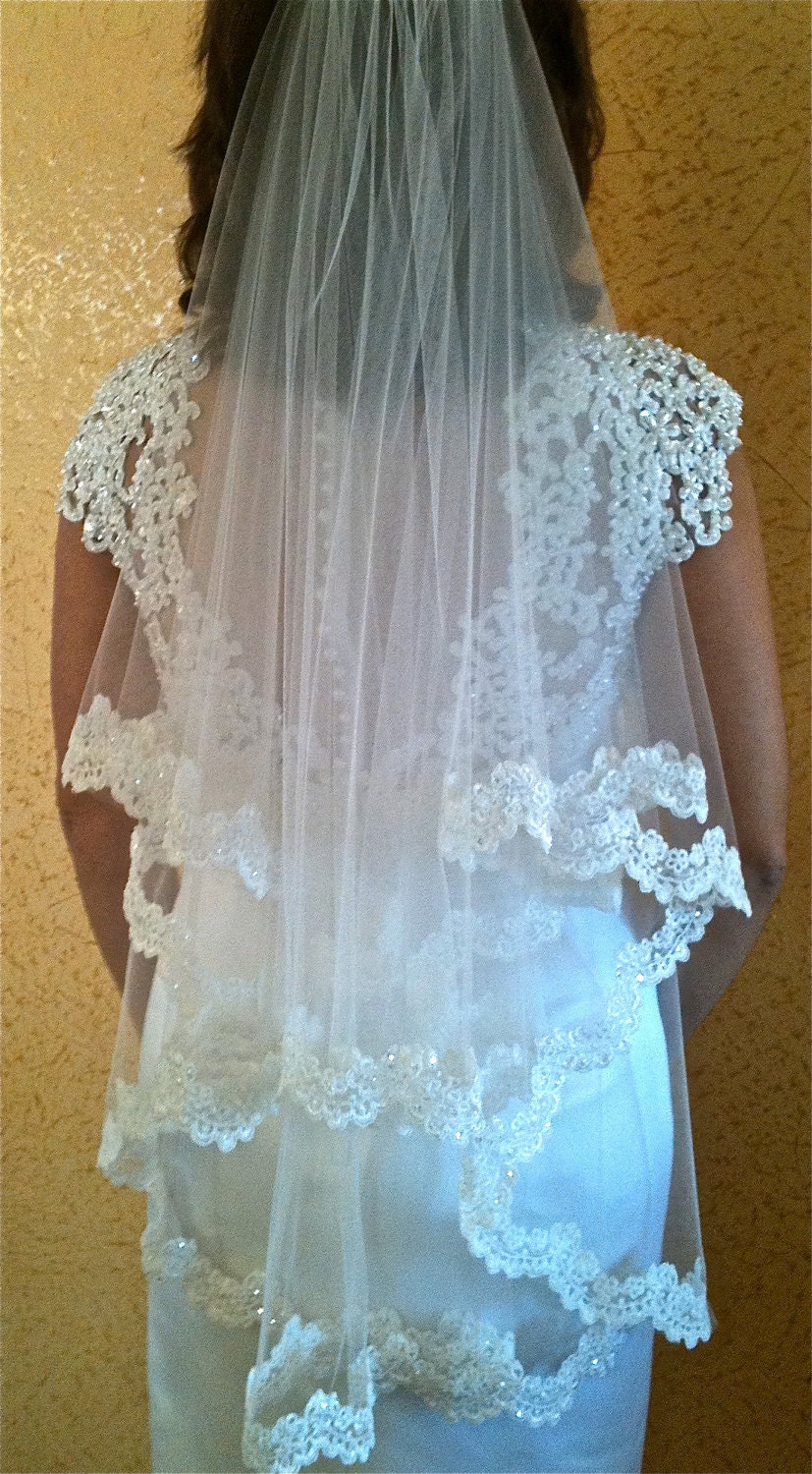 Bridal Veil,  Two tier,  Scalloped Edge, Beaded Lace, white or ivory