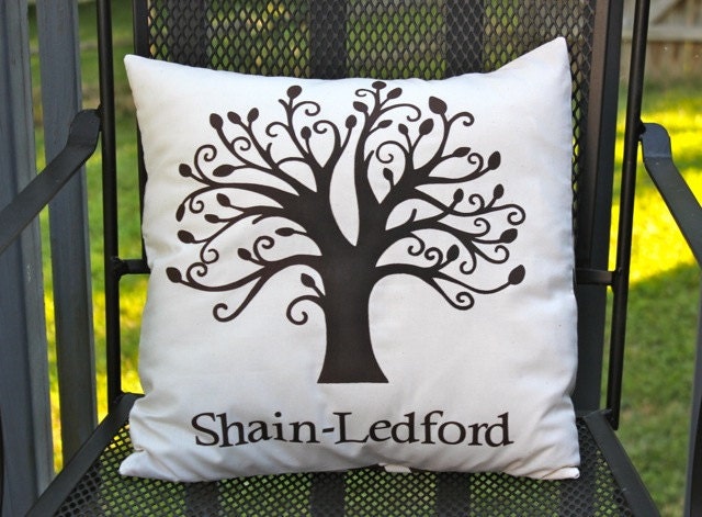 personalized family tree pillow.  perfect for your housewarming, wedding or anniversary.  comes in any color or design.