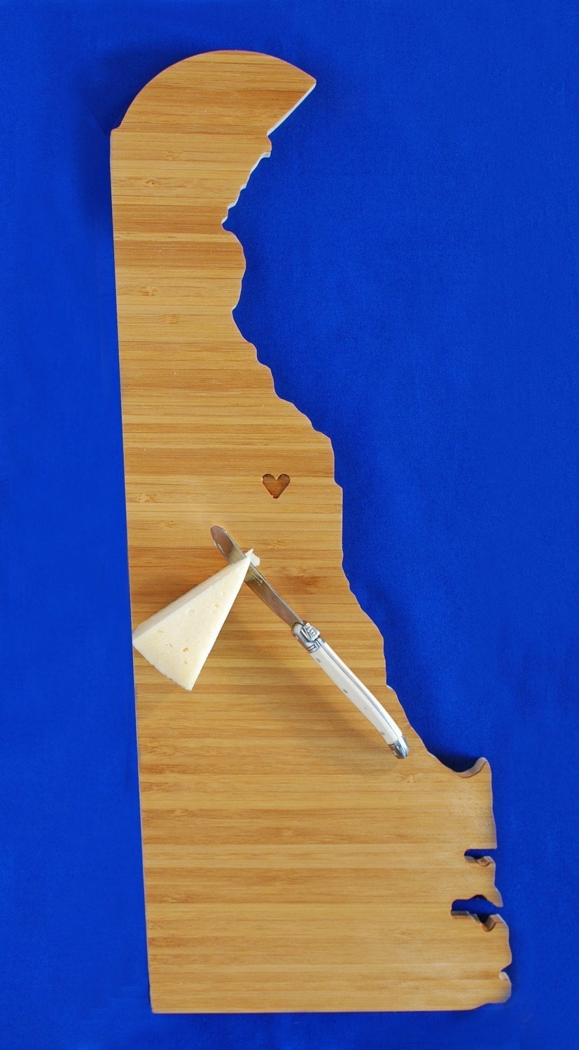 AHeirloom's Delaware State Cutting Board