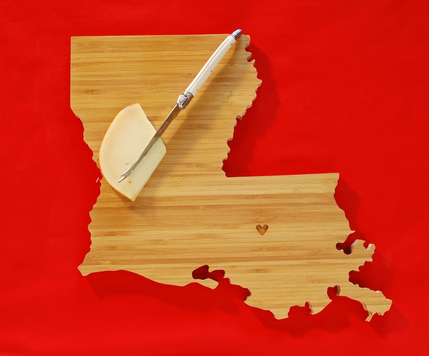 AHeirloom's Louisiana State Shaped Cutting Board