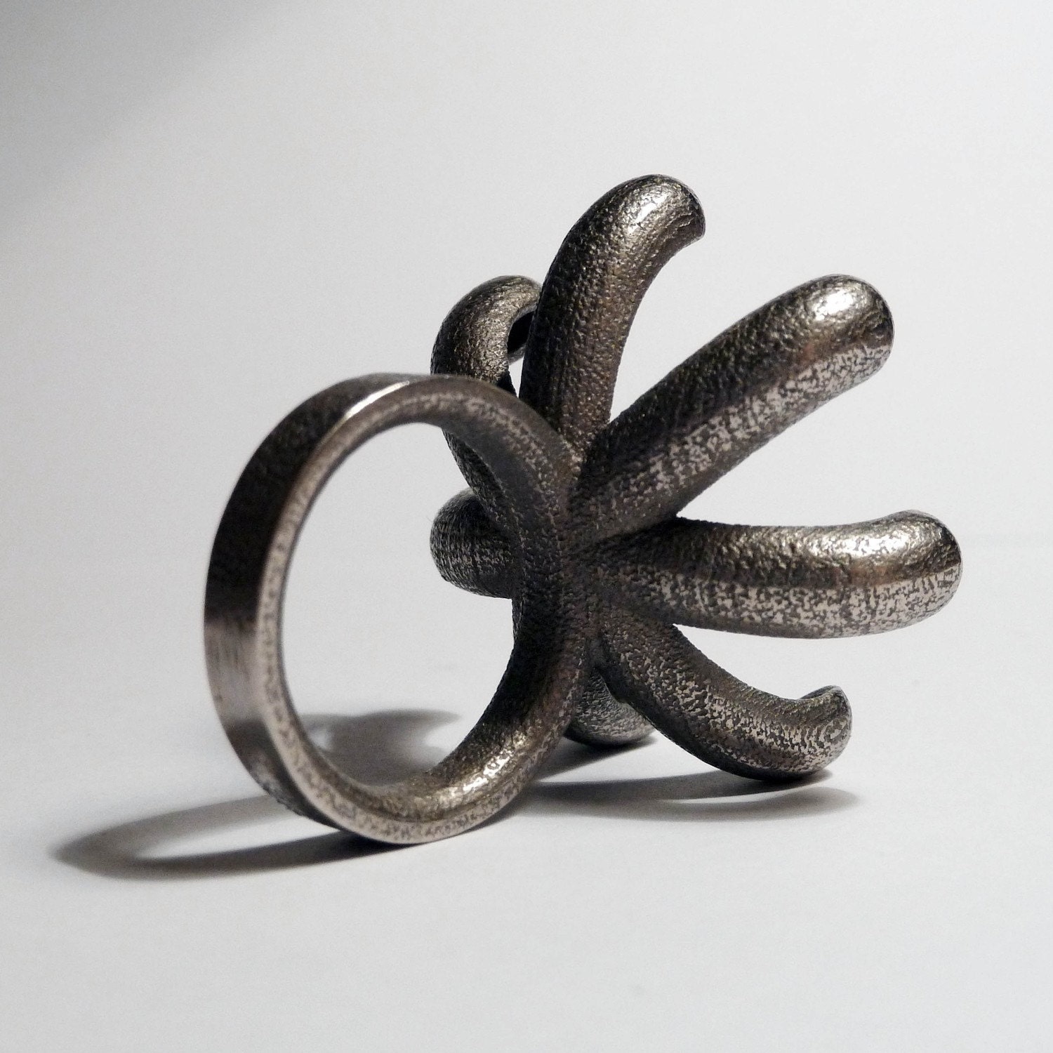 Anemone ring - 3D printed in stainless steel