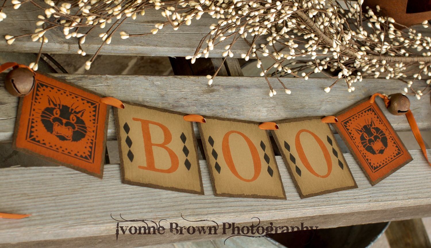 Primitive Folk Art Halloween BOO with CAT FACE Banner Garland Sign Fall Decoration