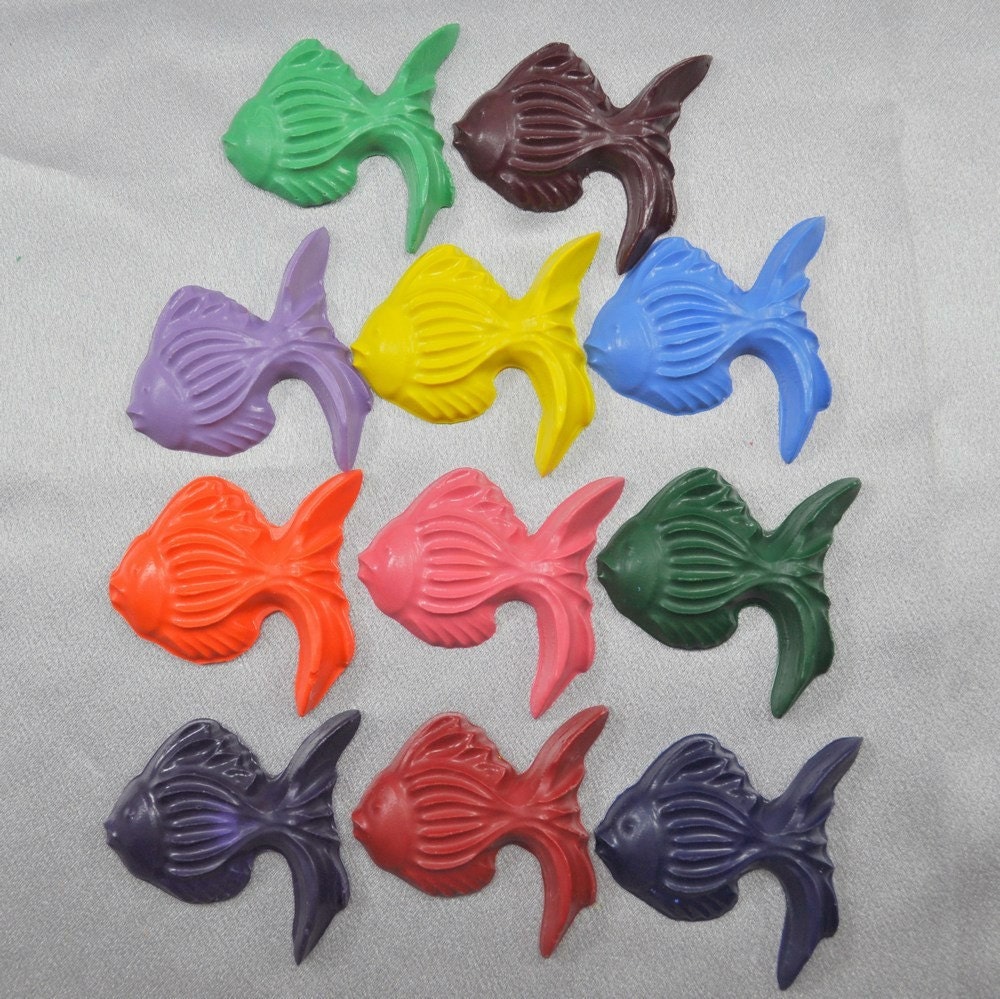 Recycled Crayons Tropical Fish Shaped - Total of 11 Fish Il_170x135