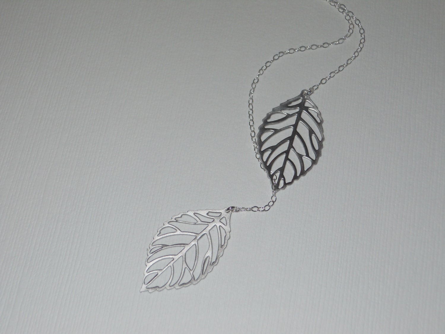 Leaf Lariat