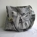 NEW-Pleated-Adjustable to Straps-4 Large Pockets