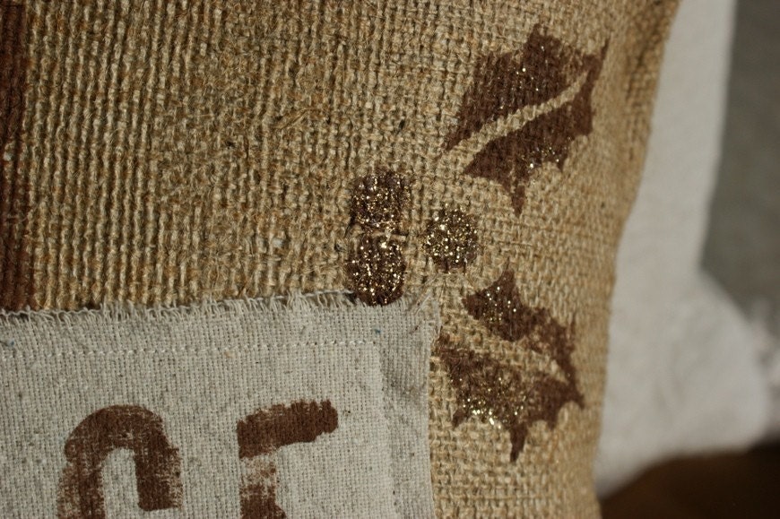 Original...I'm Dreaming of a Vintage Christmas Burlap Pillow Cover