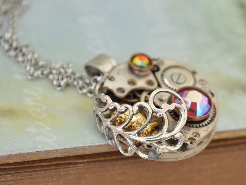 steampunk necklace - TIMELESS LOVE - baby owl necklace with vintage watch movement