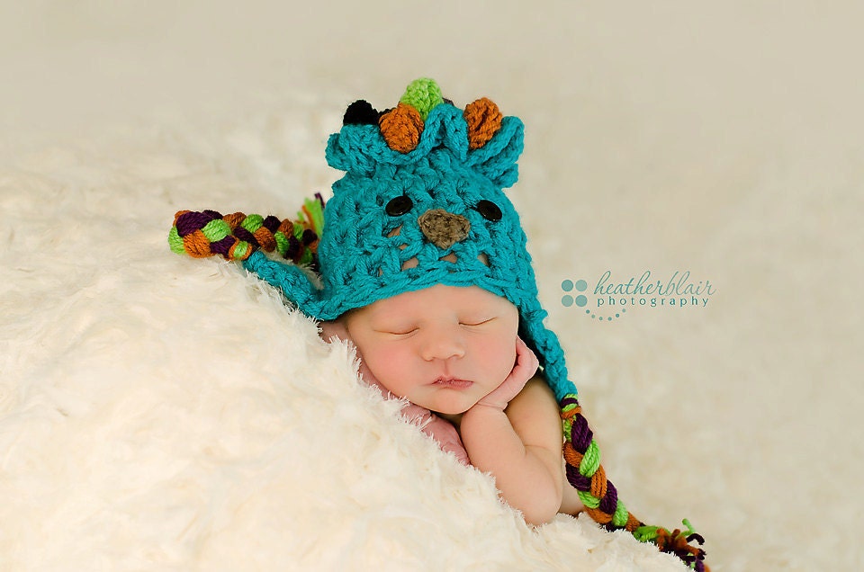 Newborn Peacock Hat - Photography Prop